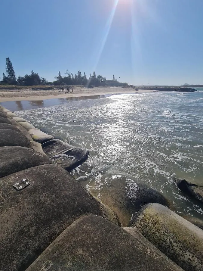 Wharf Lodge River View Apartment Maroochydore 0*,  Australien